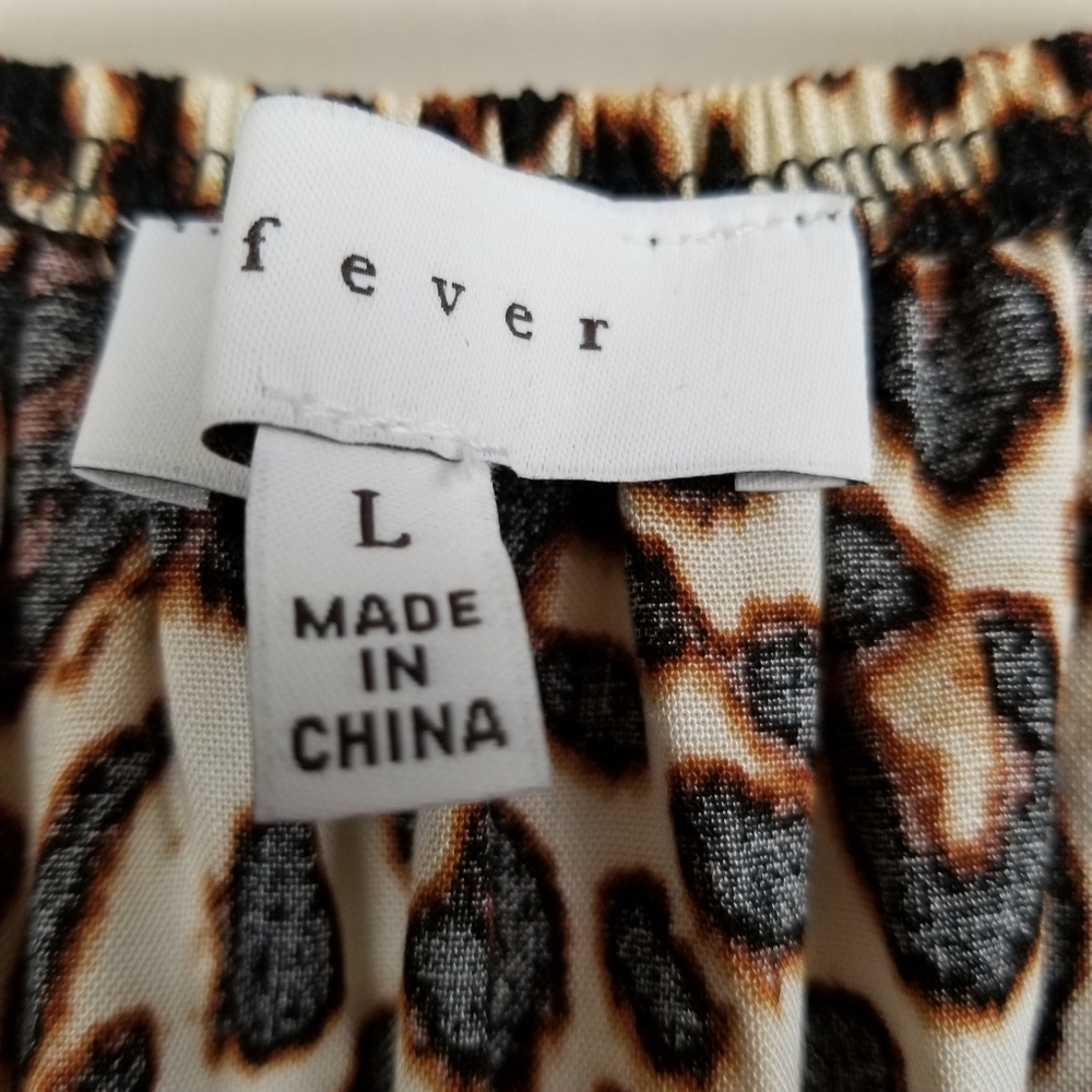 Fever Animal Print Top Large - Picture 6 of 6